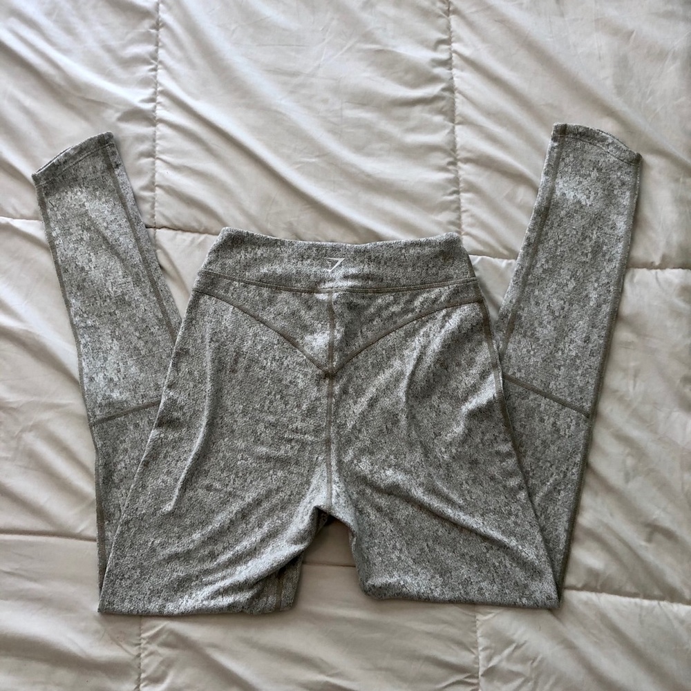Gymshark Fleur Texture Leggings - Picture 5 of 9